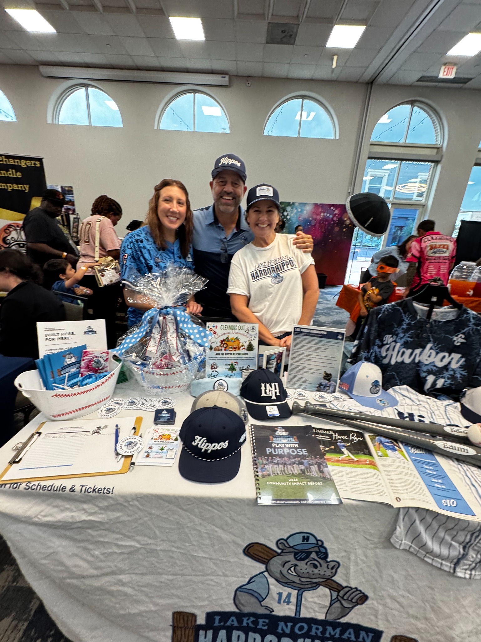 Community connections at a Lake Norman Harbor Hippos table.